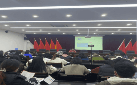 护航毕业季  就业活动再“加力”--云潭街道组织开展2023年“高校毕业生就业服务” 专场培训活动