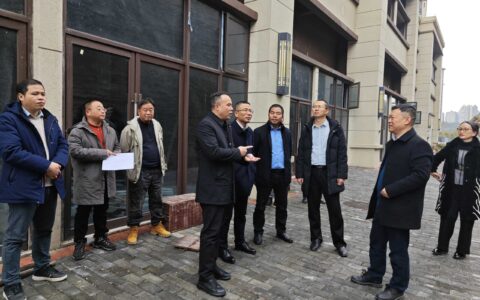 贵阳市自然资源和规划局党委书记、局长何谋军同志到观山湖区检查地质灾害防治工作