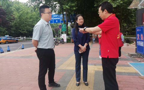 莘莘学子乘风破浪 金阳街道保驾护航