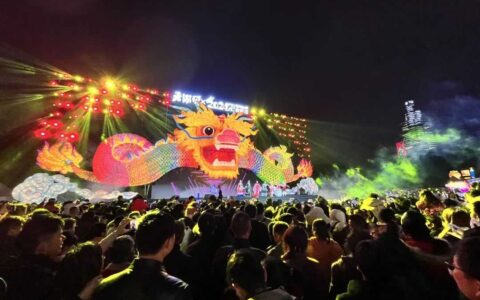 42.45万人次，2.8亿元！春节假期观山湖区旅游、消费市场热热热！