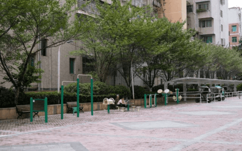 清镇：小区基础设施焕新 提升居民生活品质