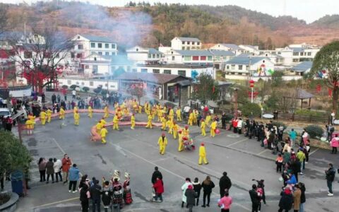 观山湖区春节期间接待游客20余万人次 旅游收入1.237亿元