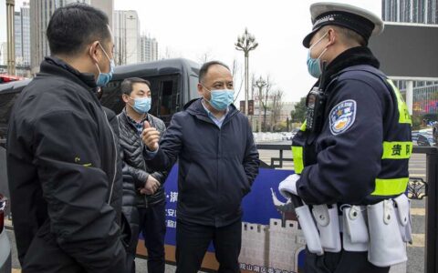 区领导调研交通治堵及全国文明城市巩固提升有关工作