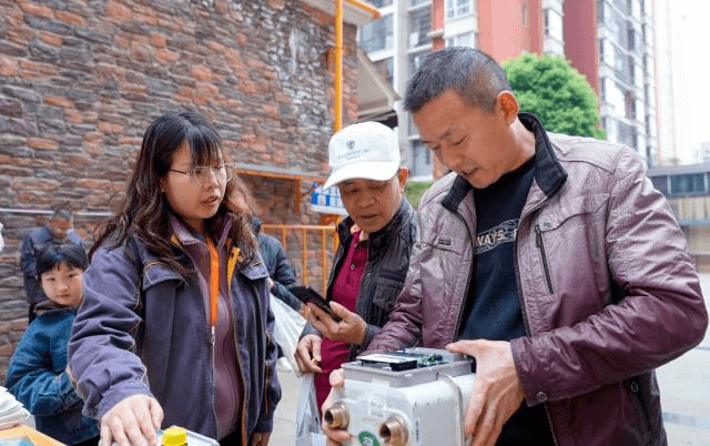 清镇市多部门联动开展“党建引领聚合力 燃气安全进万家”主题宣传