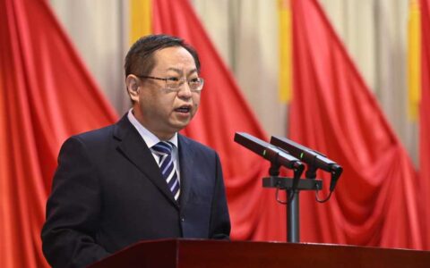 针对目标任务，观山湖区这些人在大会上表态！