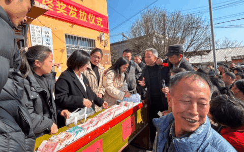 清镇市站街镇肉鸡产业蓬勃发展 农村居民收入显著提升