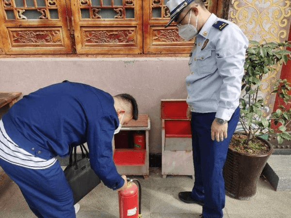 清镇市民宗局联合相关部门组成检查组对宗教活动场所开展党的二十大和国庆节前安全检查工作