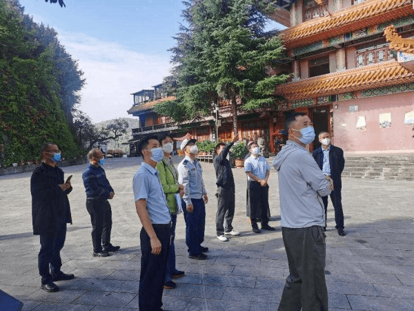 清镇市民宗局联合相关部门组成检查组对宗教活动场所开展党的二十大和国庆节前安全检查工作
