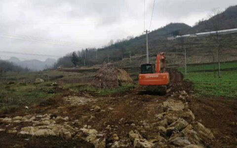 清镇市投入专项资金近5000万元建设高标准农田项目20个