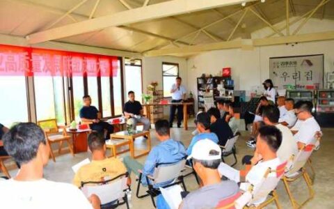 新店镇举办“一村一品一主播”培训会 为旅游宣传注入“云动力”