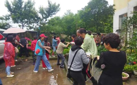 清镇市站街镇：“两清两改两治理” 按下环境卫生整治“快进键”