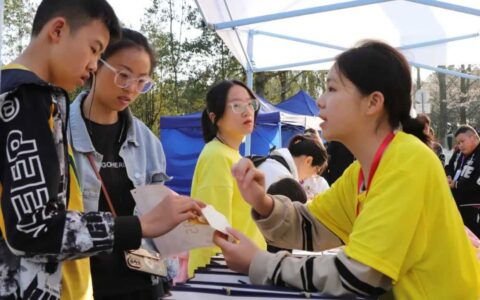 清镇市樱花跑各项服务保障圆满完成