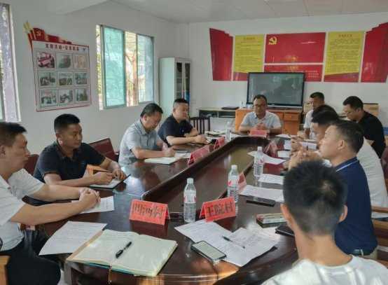 清镇市流长苗族乡:观摩学习找差距 对标先进促提升