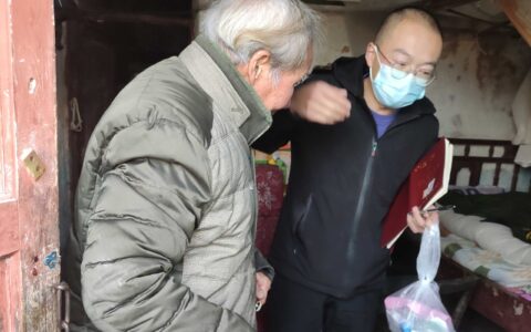 “惠民生、解民忧、暖民心”流长苗族乡积极开展困难群众关爱帮扶行动