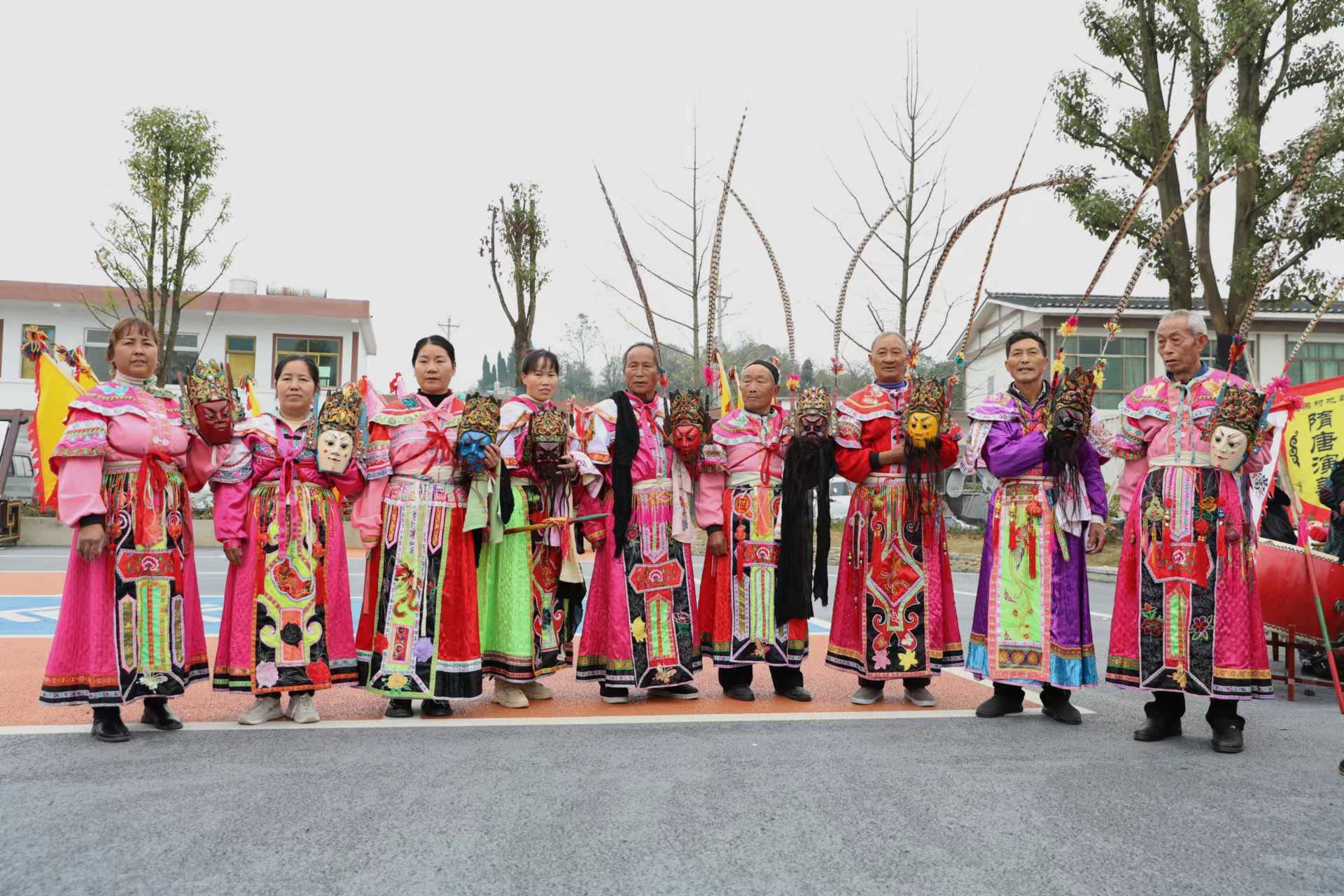 清镇市红枫湖镇：民乐村里村民乐 富美乡村入画来