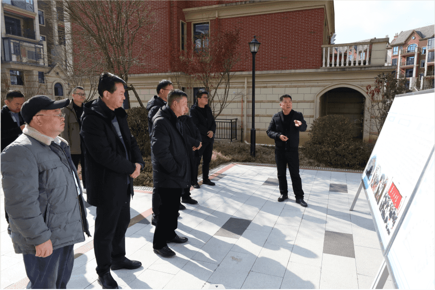 清镇市人大常委会党组开展主题教育典型案例解剖式调研和理论学习中心组集中研讨会