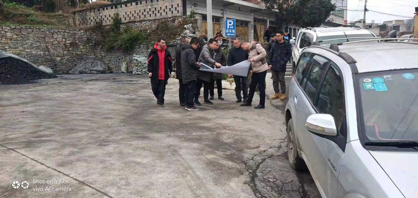 流长苗族乡新修公路让集镇不通高速即将成为历史