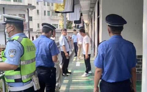 红枫湖镇开展校园及周边环境综合整治活动