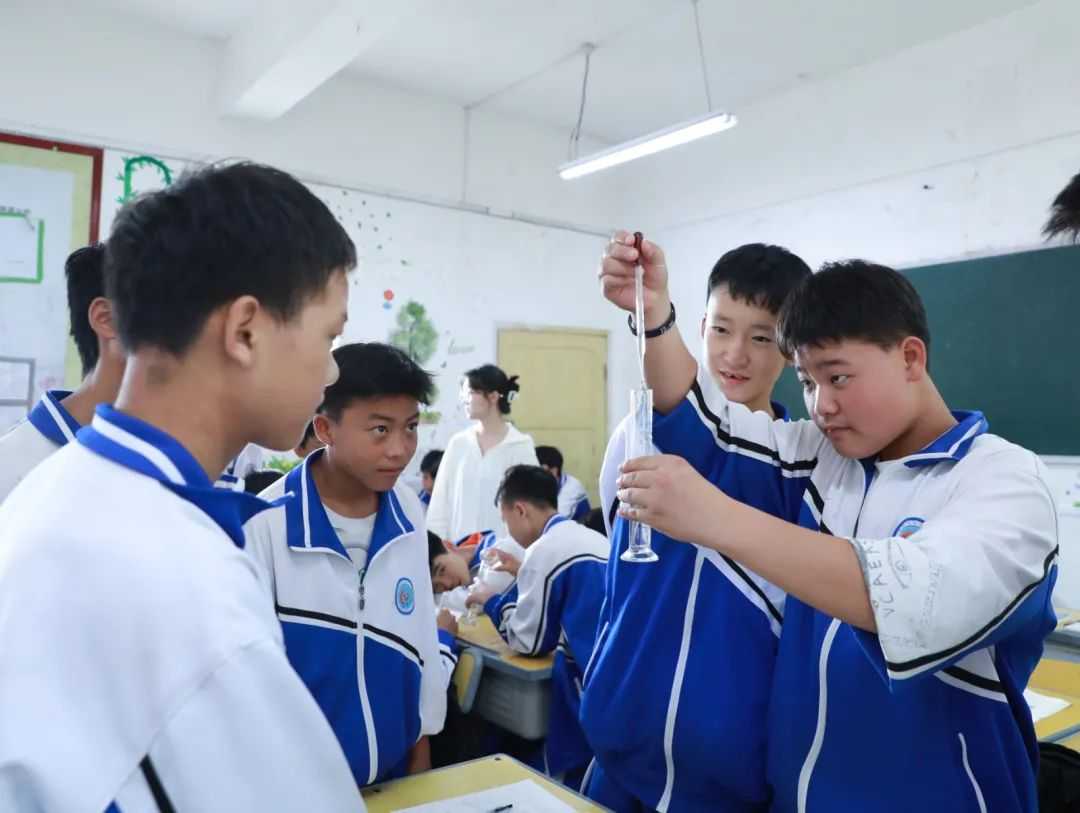 【教师节·师者风范】清镇市犁倭中学罗国琴：26载做好学生心中的“小罗老师”