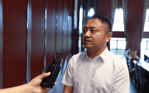 锚定目标铆足干劲 推动经济运行持续向好——清镇市推动民营经济高质量发展大会暨半年经济工作会议在全市干部职工中引起热烈反响（二）