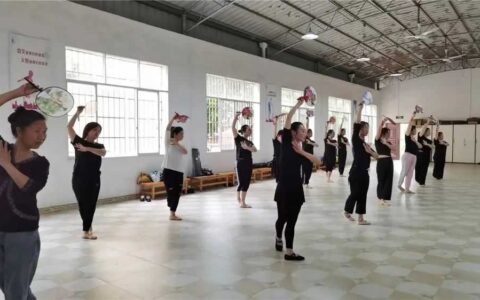 【文明清镇 有你有我】让文明之花长盛常开 ！清镇市统筹推进新时代文明实践与精神文明家园建设