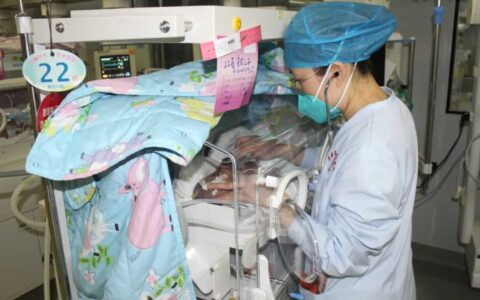 清镇市妇幼保健院：坚守岗位，争分夺秒，全力守护儿童健康