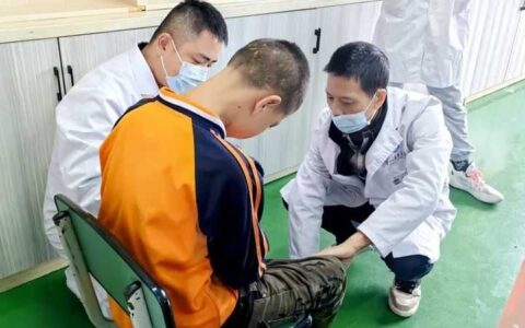 修文县开展残疾预防公益筛查服务活动