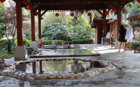 修文：温泉冬季旅游火热开启 特色体验引客来‌