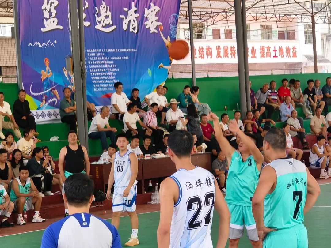 修文县大石布依族乡2025年“六月六”篮球邀请赛火热开赛！