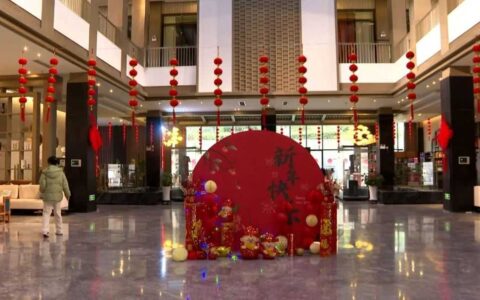 修文：“金汤温泉”泡“头汤”深受游客青睐