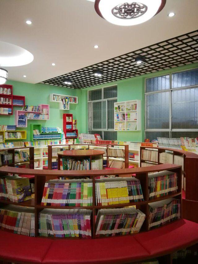 〔简介〕贵阳市岳英小学