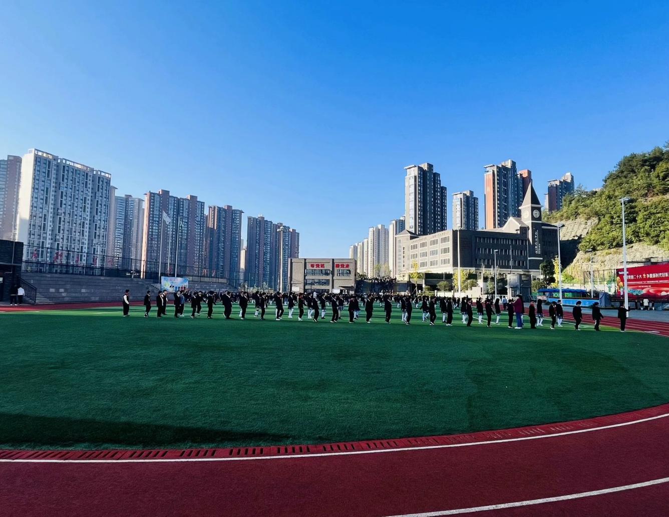 〔简介〕贵阳市实验小学未来方舟分校